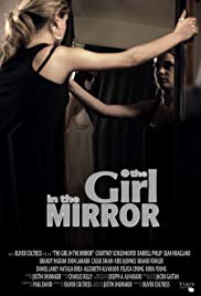 Watch Free The Girl in the Mirror (2010)